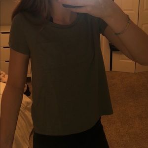 Green short sleeve pocket shirt